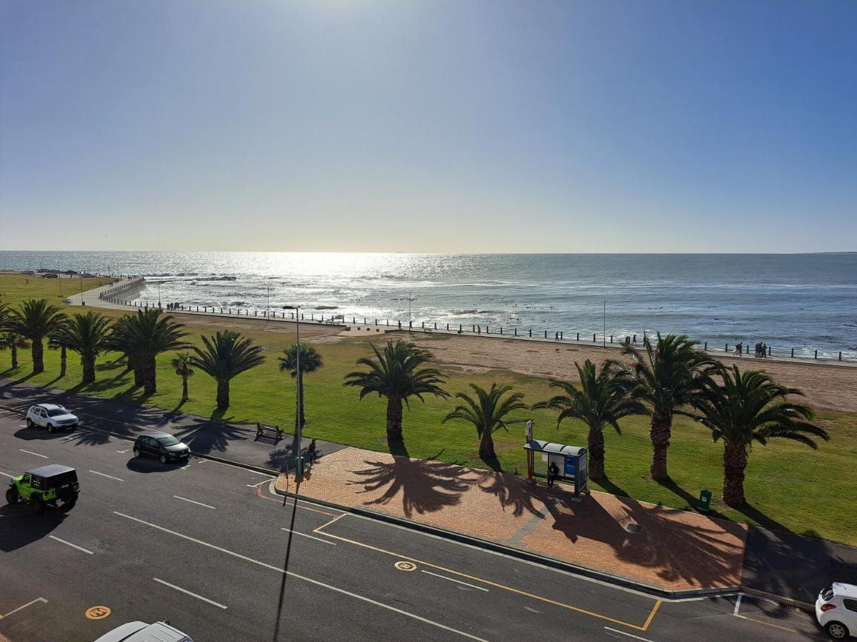 3 Bedroom Sea Facing Family Apartment Cape Town Moullie Point מראה חיצוני תמונה