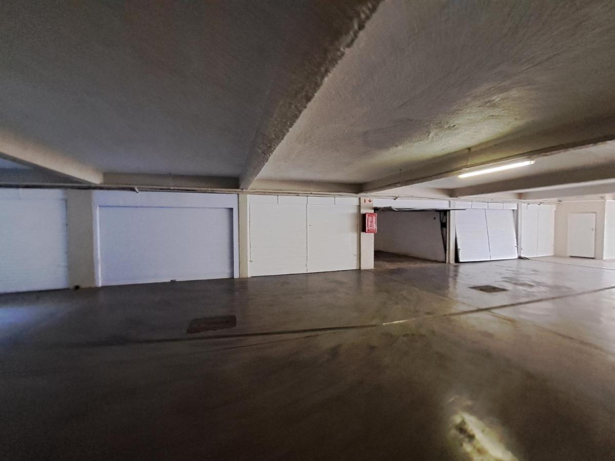3 Bedroom Sea Facing Family Apartment Cape Town Moullie Point מראה חיצוני תמונה