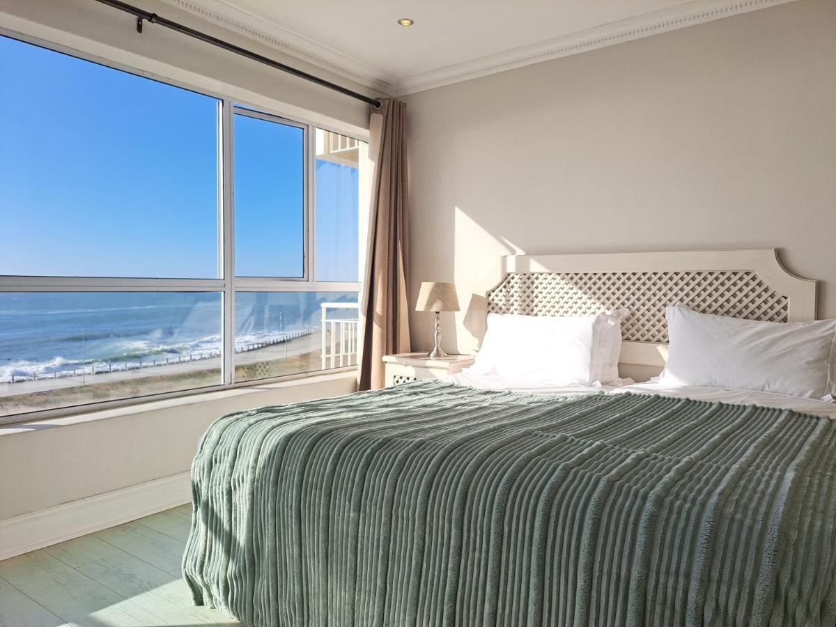 3 Bedroom Sea Facing Family Apartment Cape Town Moullie Point מראה חיצוני תמונה